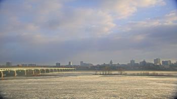 Weather camera view of Robert Morris CPA.