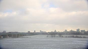 Weather camera view of Robert Morris CPA.