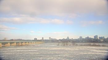 Weather camera view of Robert Morris CPA.