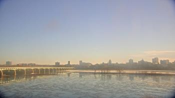 Weather camera view of Robert Morris CPA.