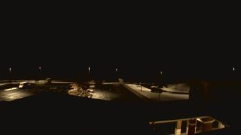 Weather camera view of Wrigley Elementary School.