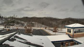 Weather camera view of Wrigley Elementary School.