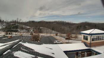 Weather camera view of Wrigley Elementary School.