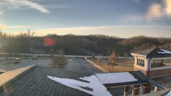 Weather camera view of Wrigley Elementary School.