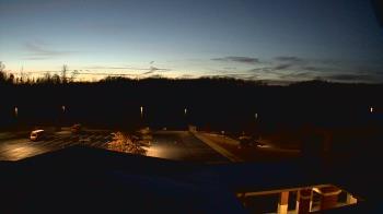 Weather camera view of Wrigley Elementary School.