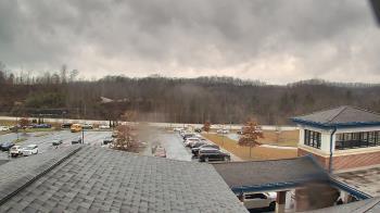 Weather camera view of Wrigley Elementary School.