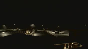 Weather camera view of Wrigley Elementary School.