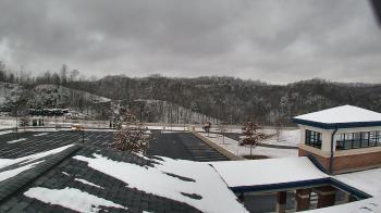 Weather camera view of Wrigley Elementary School.