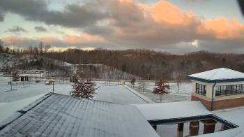 Weather camera view of Wrigley Elementary School.