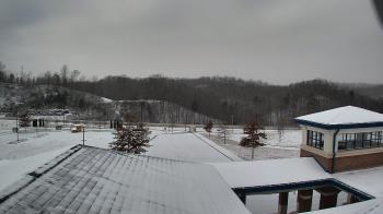 Weather camera view of Wrigley Elementary School.