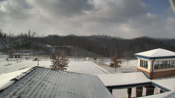 Weather camera view of Wrigley Elementary School.