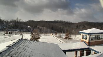 Weather camera view of Wrigley Elementary School.