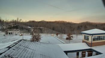 Weather camera view of Wrigley Elementary School.