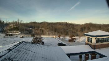 Weather camera view of Wrigley Elementary School.