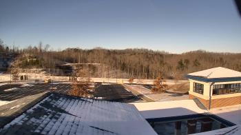 Weather camera view of Wrigley Elementary School.