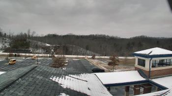 Weather camera view of Wrigley Elementary School.
