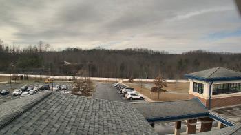 Weather camera view of Wrigley Elementary School.