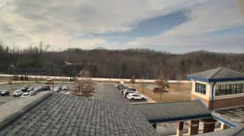 Weather camera view of Wrigley Elementary School.