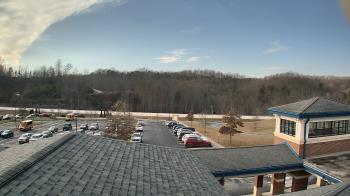 Weather camera view of Wrigley Elementary School.