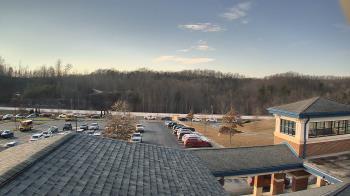 Weather camera view of Wrigley Elementary School.