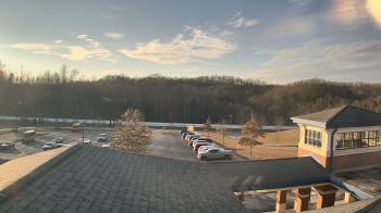 Weather camera view of Wrigley Elementary School.