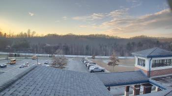Weather camera view of Wrigley Elementary School.