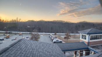 Weather camera view of Wrigley Elementary School.