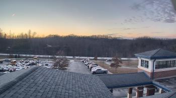 Weather camera view of Wrigley Elementary School.