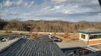 Weather camera view of Wrigley Elementary School.