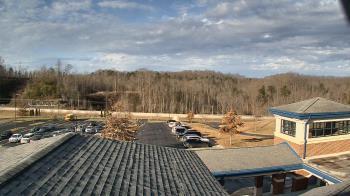 Weather camera view of Wrigley Elementary School.