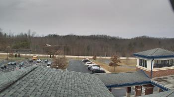 Weather camera view of Wrigley Elementary School.