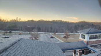 Weather camera view of Wrigley Elementary School.