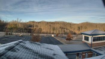 Weather camera view of Wrigley Elementary School.