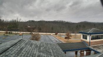 Weather camera view of Wrigley Elementary School.