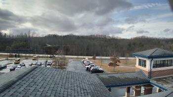 Weather camera view of Wrigley Elementary School.