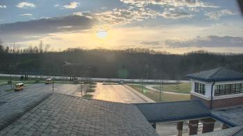 Weather camera view of Wrigley Elementary School.