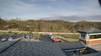 Weather camera view of Wrigley Elementary School.