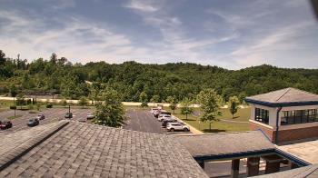 Weather camera view of Wrigley Elementary School.