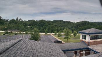 Weather camera view of Wrigley Elementary School.