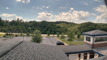 Weather camera view of Wrigley Elementary School.