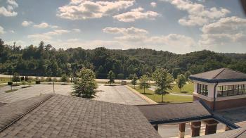 Weather camera view of Wrigley Elementary School.