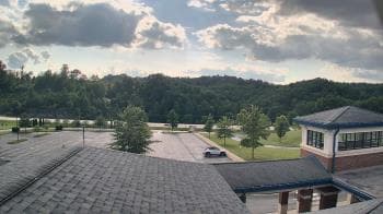 Weather camera view of Wrigley Elementary School.