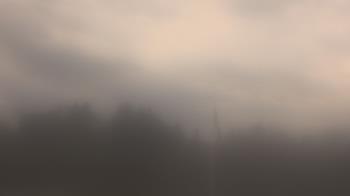 Weather camera view of Claypit Hill Elementary School.