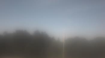 Weather camera view of Claypit Hill Elementary School.