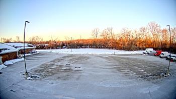 Weather camera view of Zion Public School District 6.