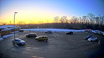 Weather camera view of Zion Public School District 6.