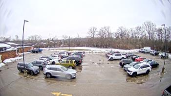 Weather camera view of Zion Public School District 6.