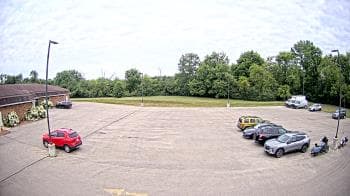 Weather camera view of Zion Public School District 6.