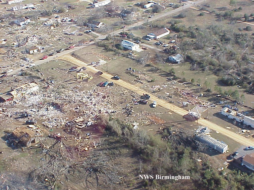 Damage to houses and trailers in Tuscaloosa County. (Courtesy of NWS Birmingham, Alabama)