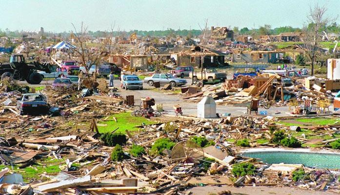 The Peerless and Lily cache subdivisions in Plainfield, Ill., just south of Renwick Road destroyed by the August 28, 1990 tornado. (The Daily Herald, 2015).